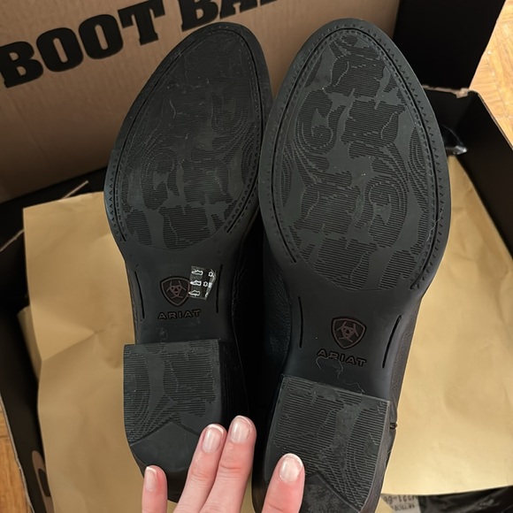 Ariat Women's Heritage Western Boots - Picture 2 of 3